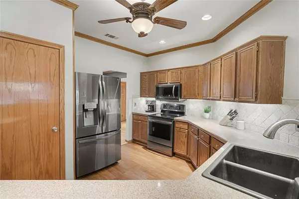 3809 Martha Lane, Rowlett, TX 75088