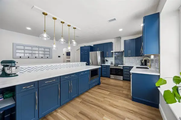 9217 Inverness Drive, Rowlett, TX 75089