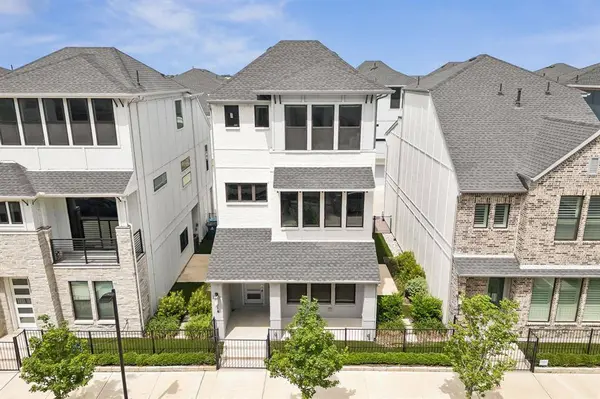 518 Winners Circle, Rowlett, TX 75088