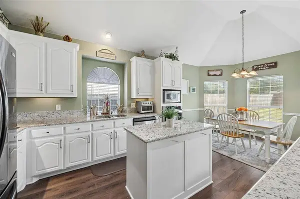 10218 Saint Georges Drive, Rowlett, TX 75089