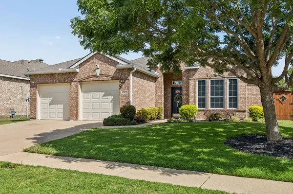Front exterior of 10418 Greenbriar Lane in Waterview, Rowlett TX