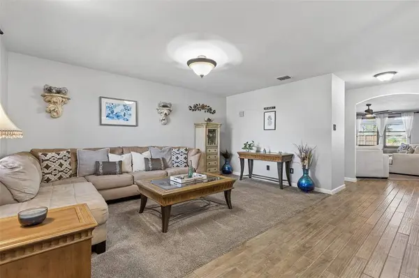 2903 Meadow Bluff Drive, Wylie, TX 75098