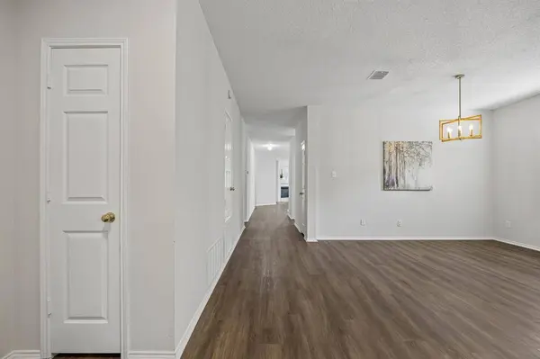 10617 Gleneagles Lane, Rowlett, TX 75089
