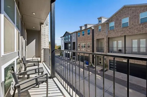 2637 Carolwood Lane, Dallas, TX 75212