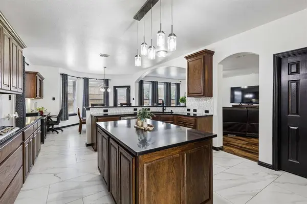 10417 Eastern Hills Court, Rowlett, TX 75089