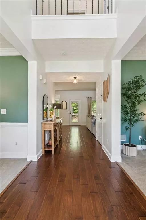 3542 Cascade Ive DR, Buford, GA 30519