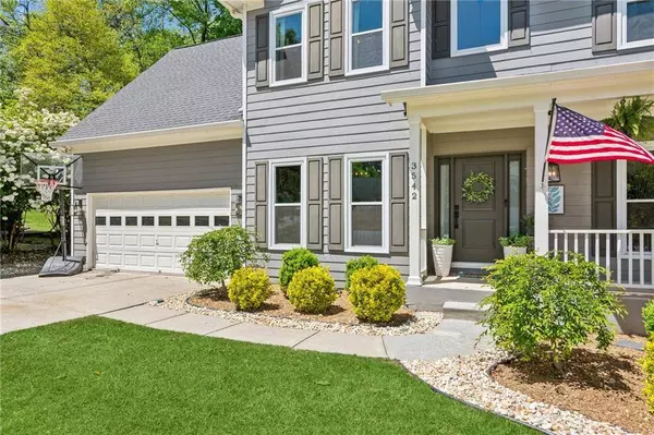 3542 Cascade Ive DR, Buford, GA 30519