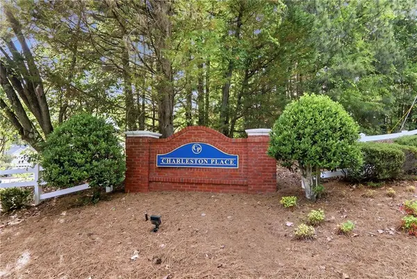1500 Wilkes Crest DR, Dacula, GA 30019