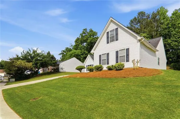 1500 Wilkes Crest DR, Dacula, GA 30019