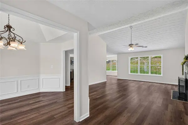 1451 Log Cabin LN SE, Lawrenceville, GA 30045
