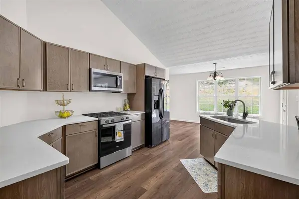 1451 Log Cabin LN SE, Lawrenceville, GA 30045