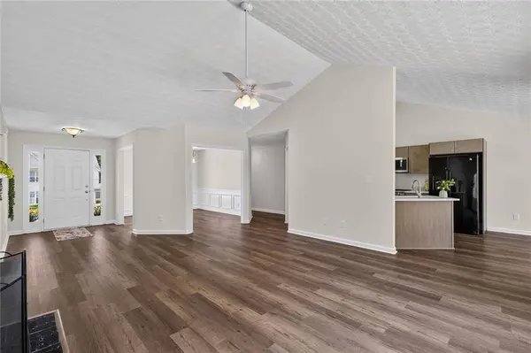 1451 Log Cabin LN SE, Lawrenceville, GA 30045