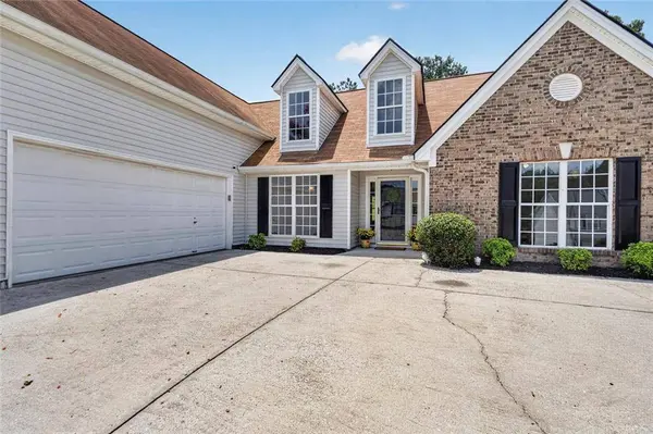 1451 Log Cabin LN SE, Lawrenceville, GA 30045