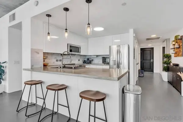 1080 Park #701, San Diego, CA 92101