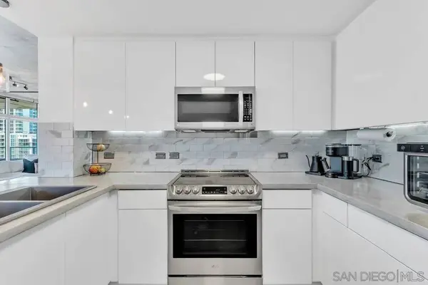 1080 Park #701, San Diego, CA 92101