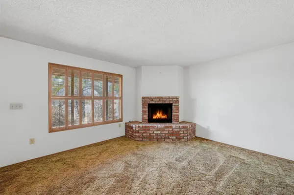 6935 Mandalay, San Diego, CA 92115