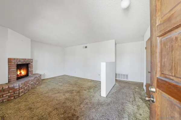 6935 Mandalay, San Diego, CA 92115