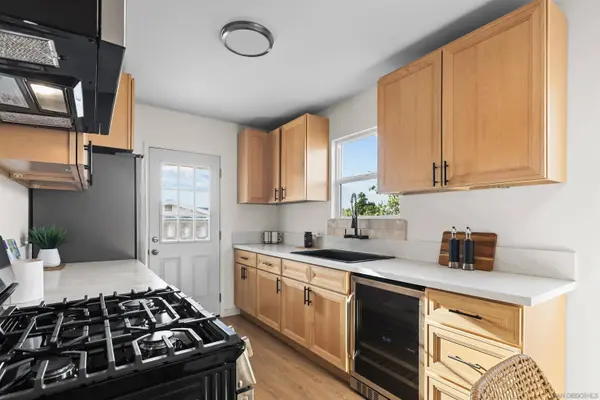 7480 Baltic, San Diego, CA 92111