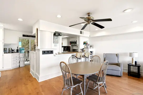 2427 La Costa #A, Carlsbad, CA 92009