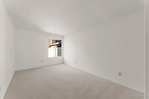 8034 Linda Vista #1Q, San Diego, CA 92111