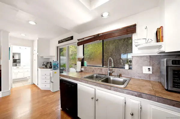2427 La Costa #A, Carlsbad, CA 92009