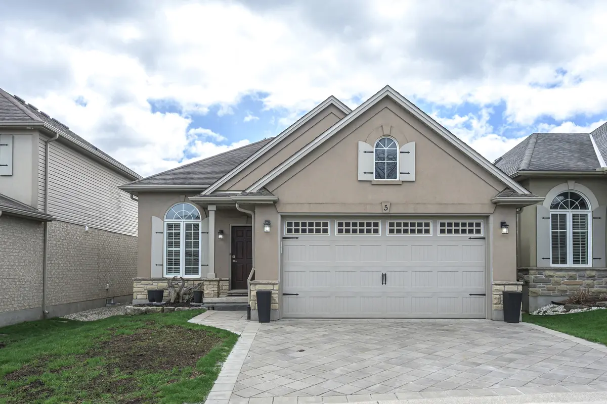 2615 Colonel Talbot Rd #5, London, ON N6K 5B4