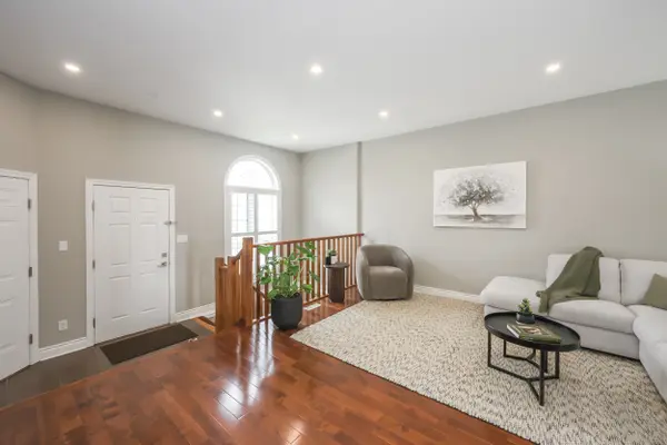 2615 Colonel Talbot Rd #5, London, ON N6K 5B4