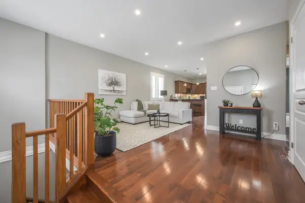 2615 Colonel Talbot Rd #5, London, ON N6K 5B4