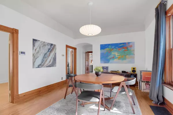 964 Colborne ST, London East, ON N6A 4A6