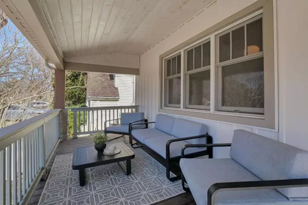 964 Colborne ST, London East, ON N6A 4A6