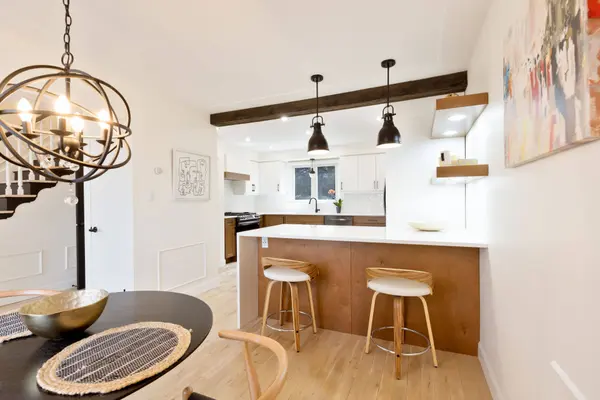 196 Wychwood PARK, London North, ON N6G 1R9
