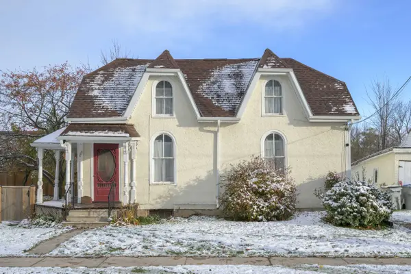 222 Ellen St, North Middlesex, ON N0M 2K0