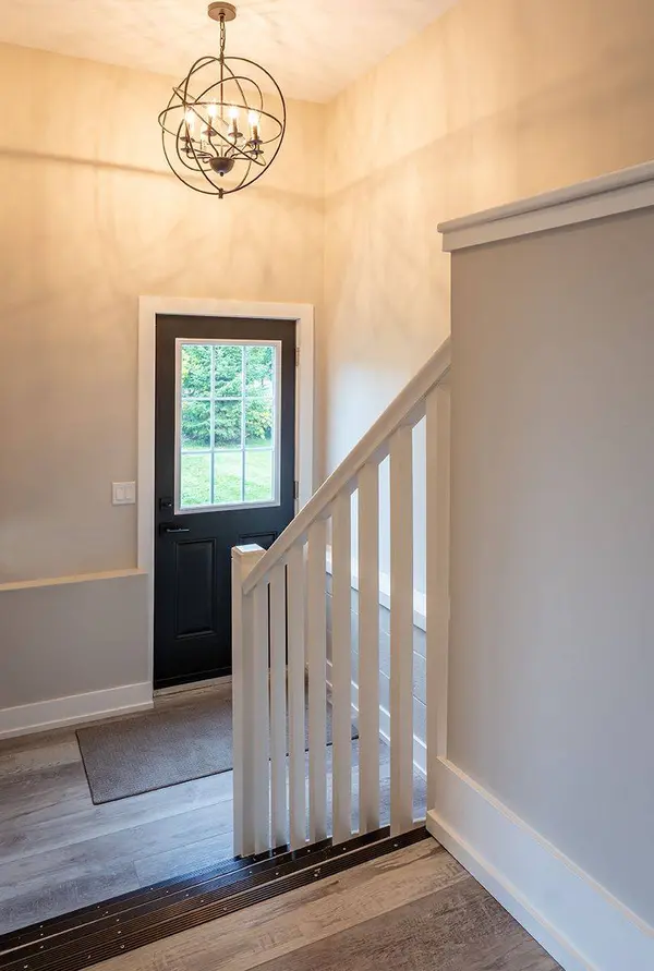 62 Barker ST, London East, ON N5Y 1X6