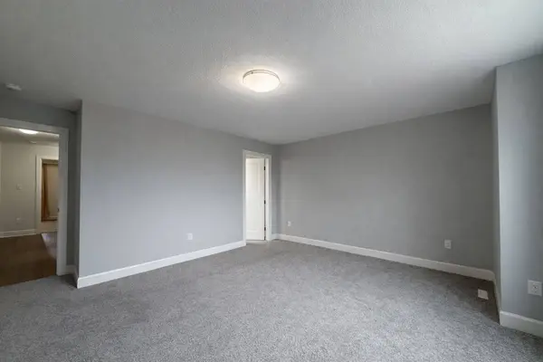 499 Sophia CRES #32, London North, ON N6G 0X9