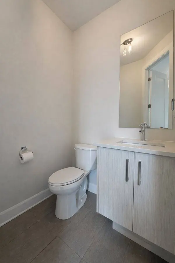 499 Sophia CRES #32, London North, ON N6G 0X9