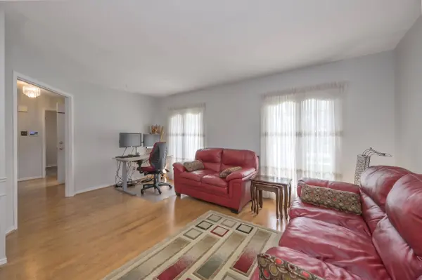 1624 Hastings DR, London North, ON N5X 3E1