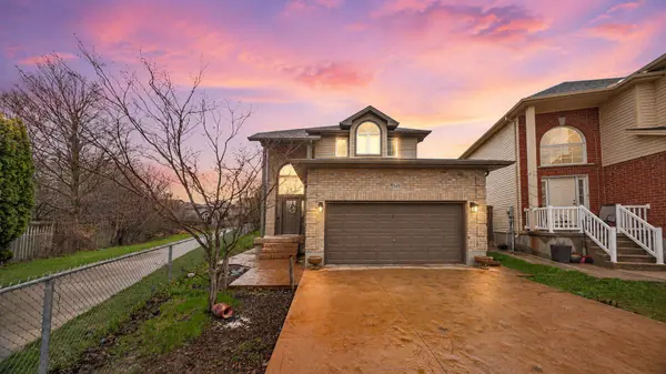 949 Blythwood RD, London North, ON N6H 5W1