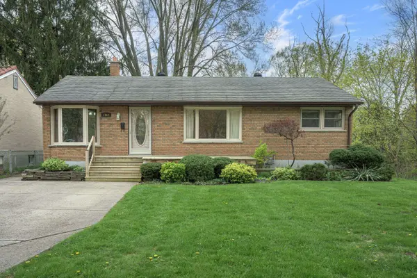 1863 Herbert AVE, London East, ON N5V 2C6