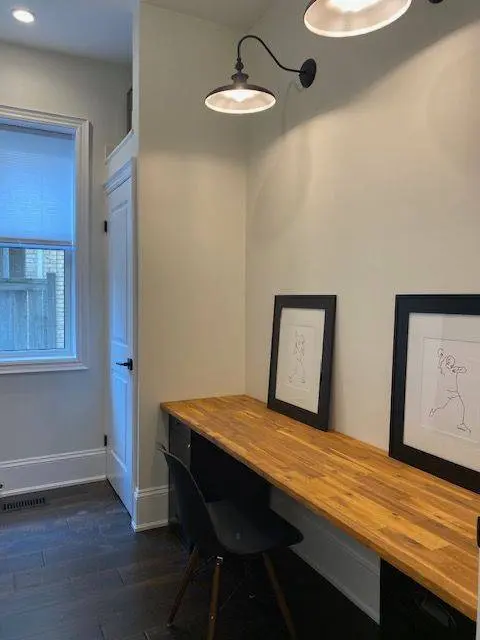 463 King ST, London East, ON N6B 1S8