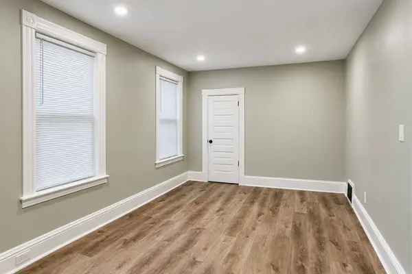 31 Myrtle ST, St. Thomas, ON N5R 2E6