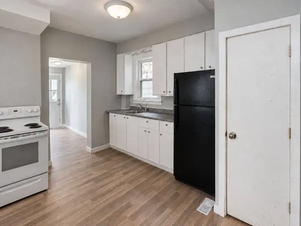 31 Myrtle ST, St. Thomas, ON N5R 2E6