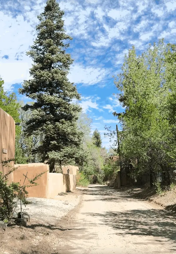 Best Neighborhoods in Santa Fe: Where New Residents Actually Land