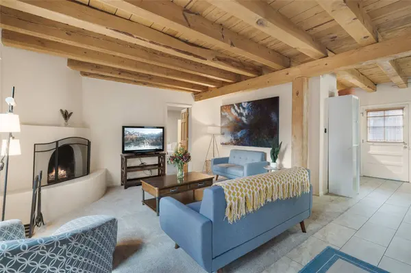 1043 Don Diego AVE #E, Santa Fe, NM 87505