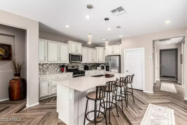 18944 N 261ST Avenue, Buckeye, AZ 85396