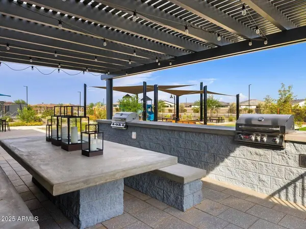 15982 W Desert Spoon Drive, Surprise, AZ 85387