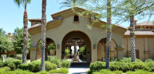 Clubhouse 2 (1 of 1)