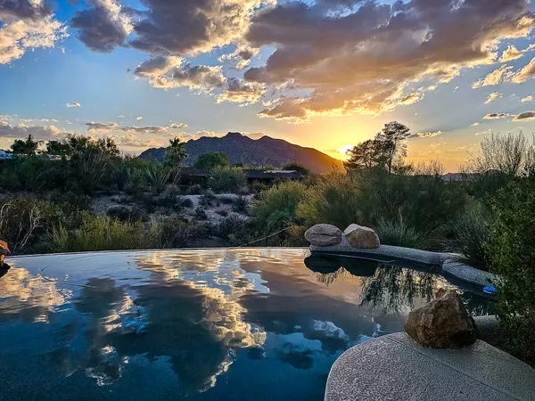 The Truth About Online Home Value Estimates