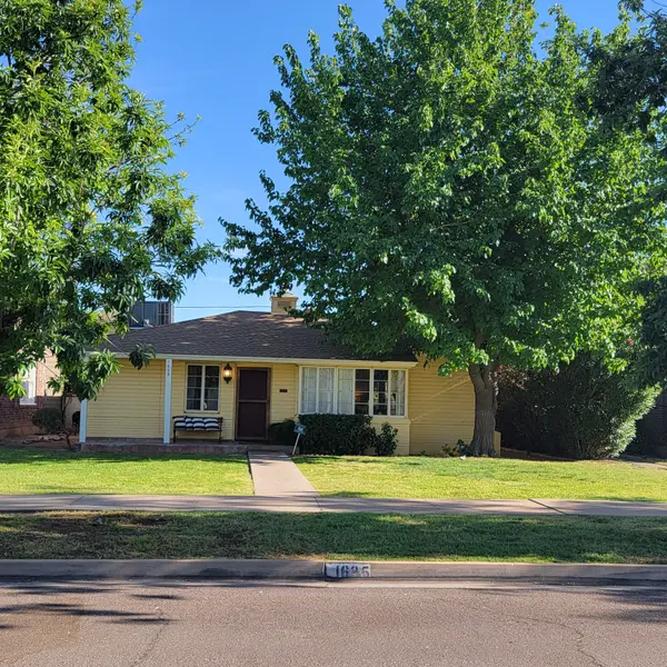 Is "Buy the Worst House in the Best Neighborhood" Actually Good Advice?