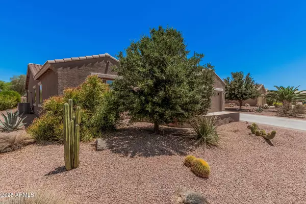 20211 N WINTER ESCAPE Court, Maricopa, AZ 85138