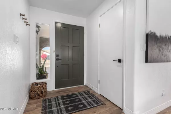 2671 W BENTRUP Street, Chandler, AZ 85224